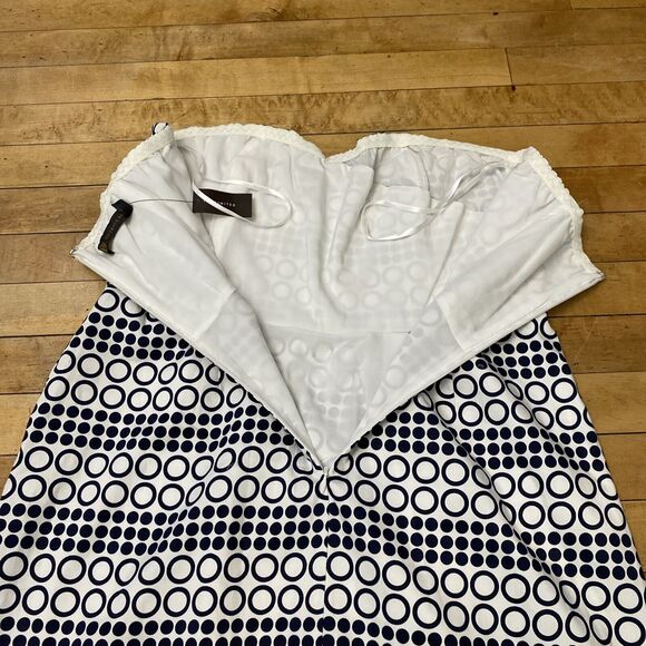 The Limited Dress Outback Red Strapless Size 14 NWT Zip Back Above Knee - Picture 10 of 10